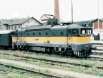 753303b.jpg
